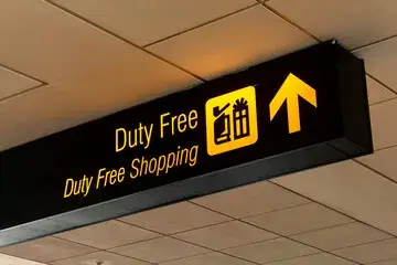 免税店スタッフ（成田空港国際線）