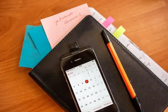 （大阪）研究所所長秘書アシスタント