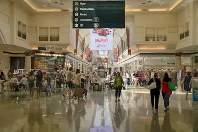 「中部国際空港」免税店販売スタッフ
